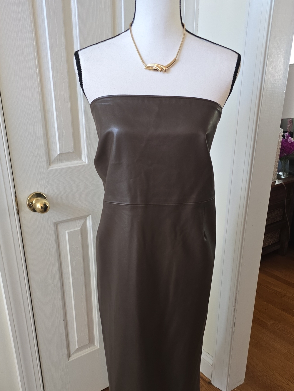 Ashley Graham Brand Women's Plus Size Brown Faux Leather Strapless Dress 20W - Picture 3 of 16